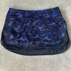 Lululemon tennis skirt size 6